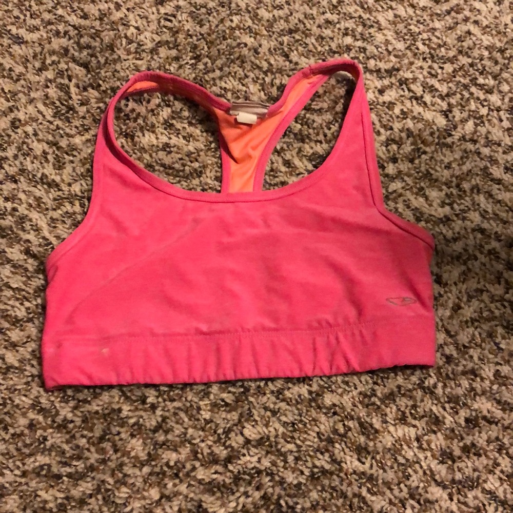 Reversible sports bra
